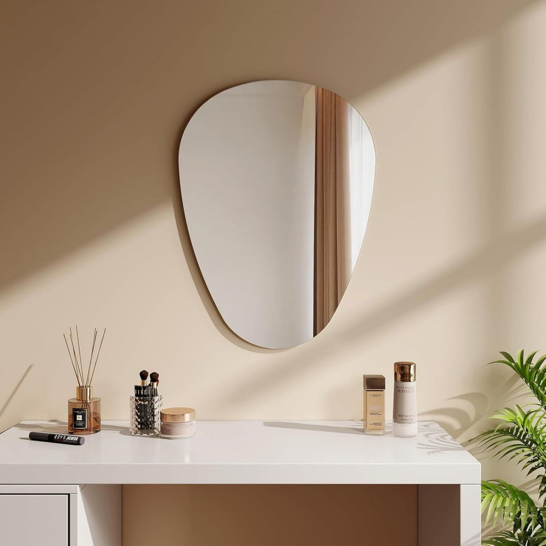 Arredo per soggiorno EMKE specchio bagno, ovale asimmetrico argento